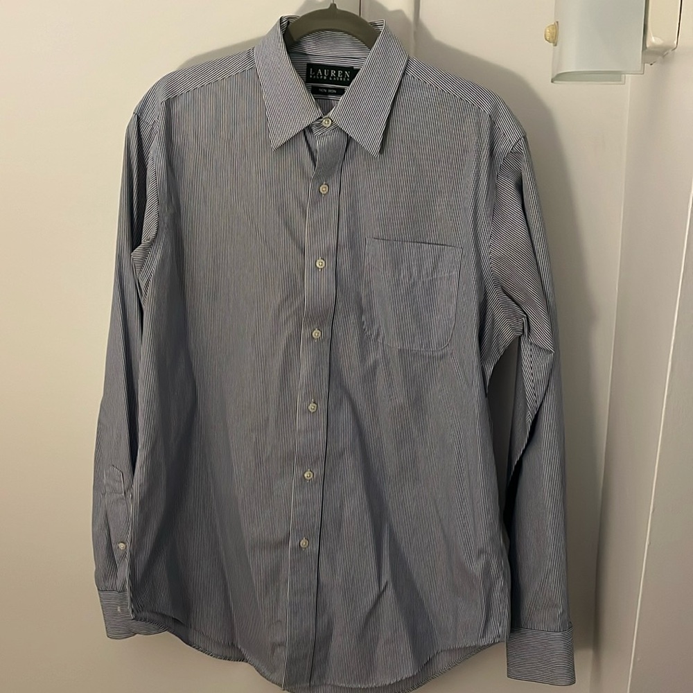 Lauren Ralph Lauren point collar dress shirt.